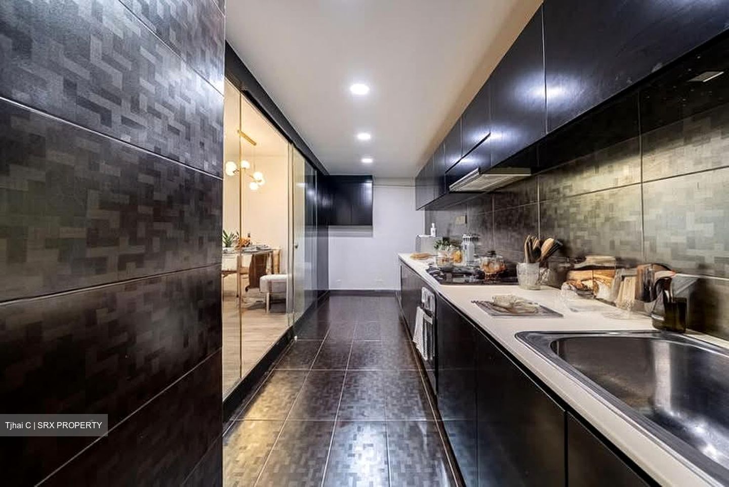 Emerald Garden (D1), Condominium #587930621